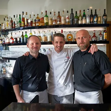 Mg Restaurace/luxury *