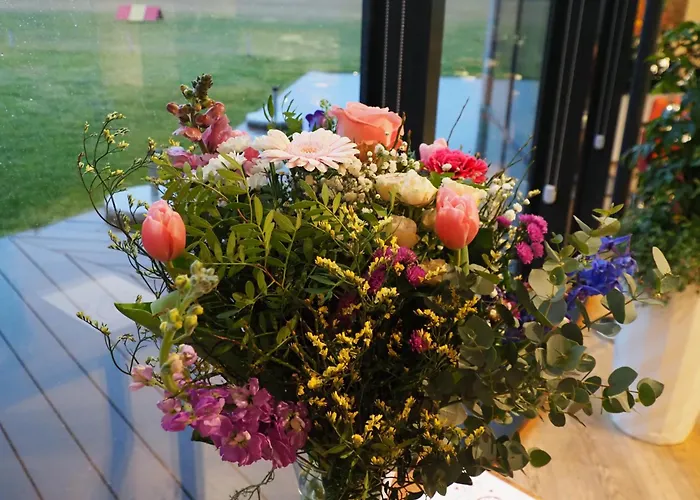 Mg Restaurace/luxury Апартаменты *